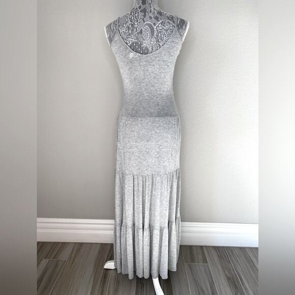 DELIA*S Womens Tiered Skinny Spaghetti Strap Maxi Dress in Grey Size XS - Picture 2 of 3